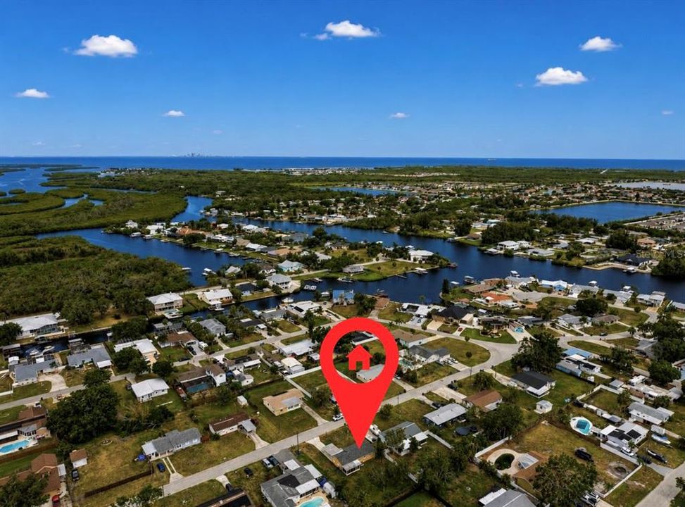 For Sale: $249,990 (3 beds, 2 baths, 1032 Square Feet)