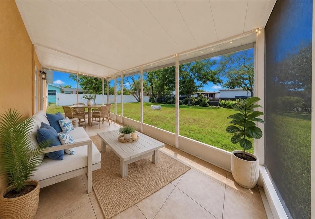 For Sale: $249,990 (3 beds, 2 baths, 1032 Square Feet)