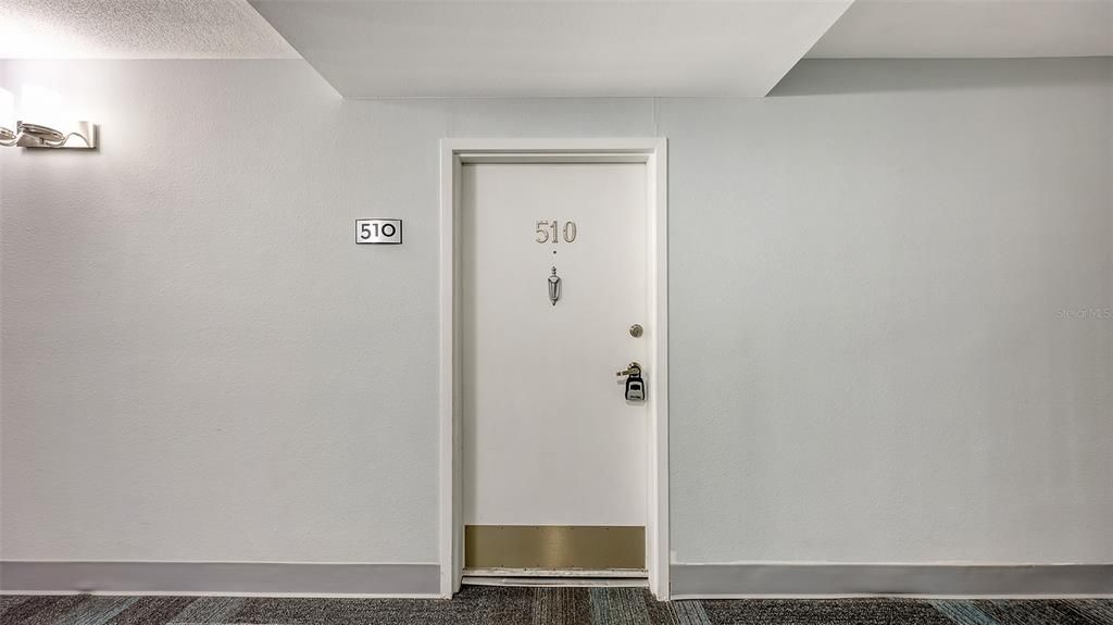 En Venta: $689,000 (2 camas, 2 baños, 1152 Pies cuadrados)