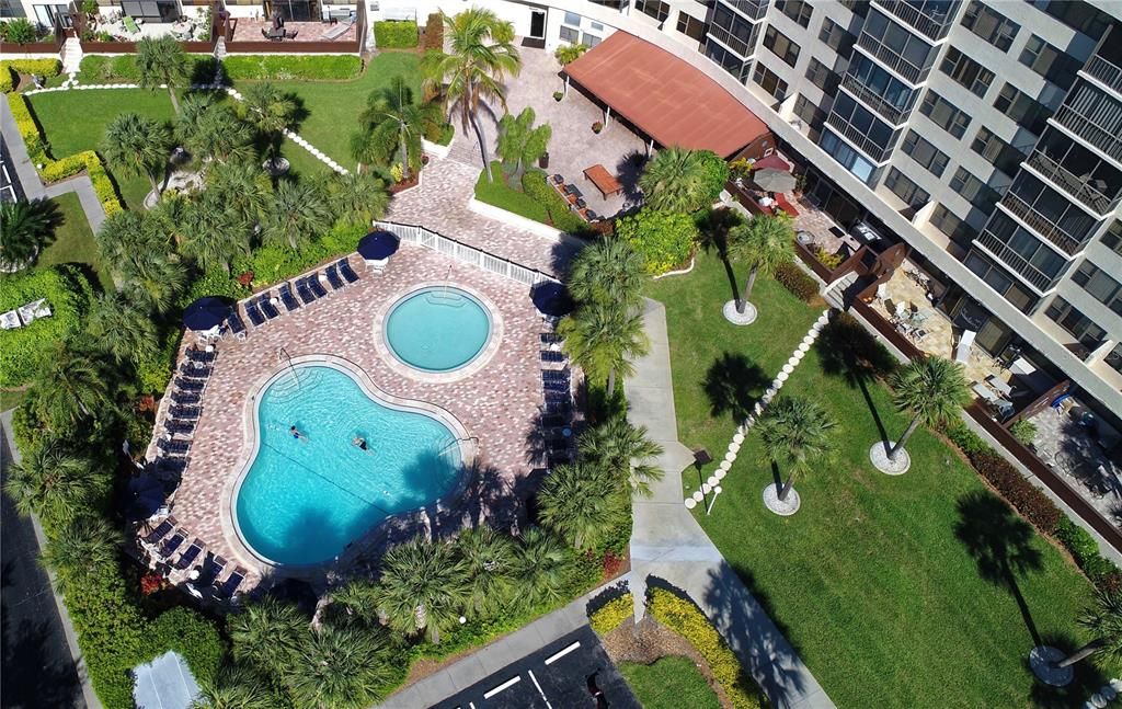 En Venta: $689,000 (2 camas, 2 baños, 1152 Pies cuadrados)