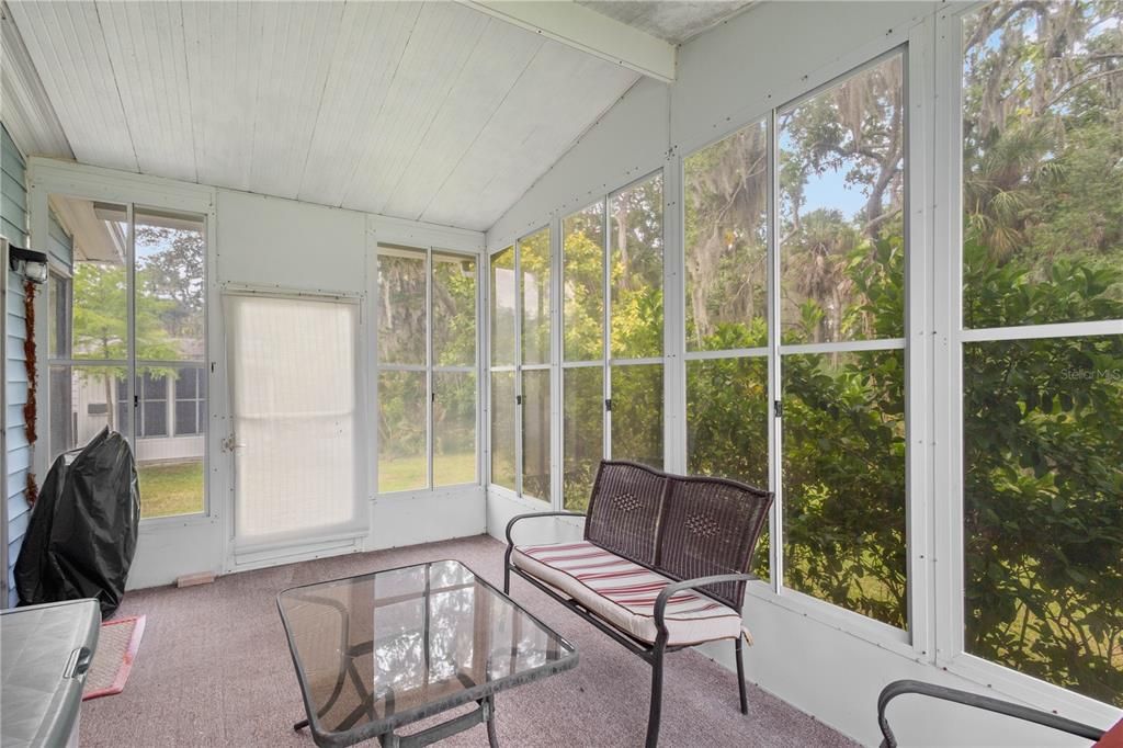 For Sale: $190,000 (3 beds, 2 baths, 1512 Square Feet)