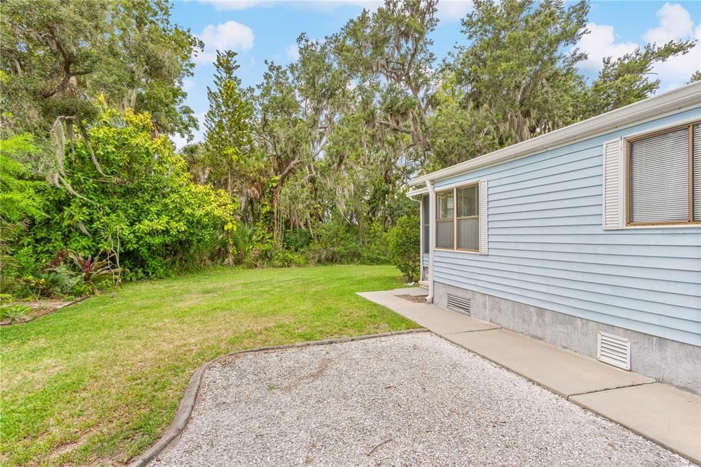 For Sale: $190,000 (3 beds, 2 baths, 1512 Square Feet)