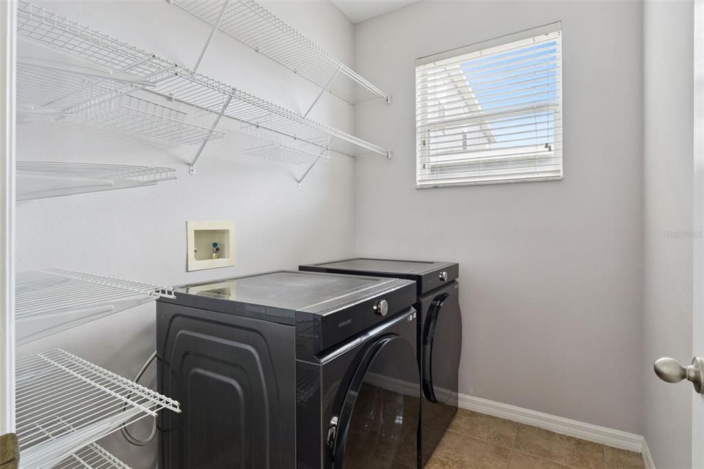 For Sale: $545,000 (4 beds, 3 baths, 2548 Square Feet)