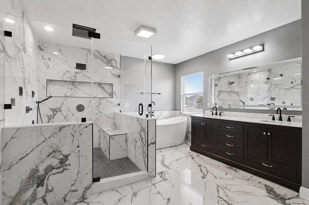 For Sale: $545,000 (4 beds, 3 baths, 2548 Square Feet)
