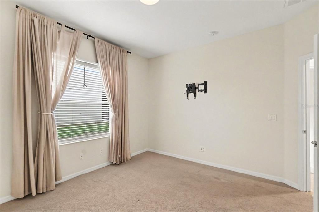 For Sale: $419,000 (3 beds, 2 baths, 2048 Square Feet)