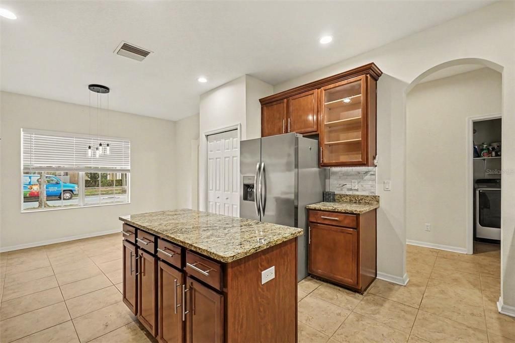 For Sale: $419,000 (3 beds, 2 baths, 2048 Square Feet)
