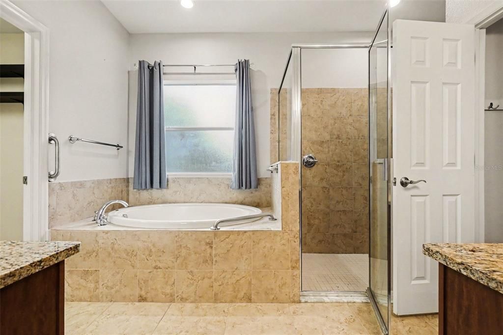For Sale: $419,000 (3 beds, 2 baths, 2048 Square Feet)