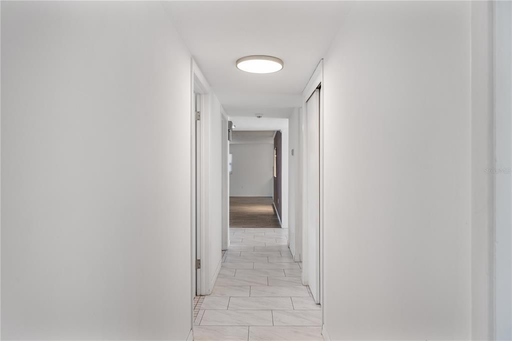 For Sale: $415,000 (4 beds, 2 baths, 1938 Square Feet)