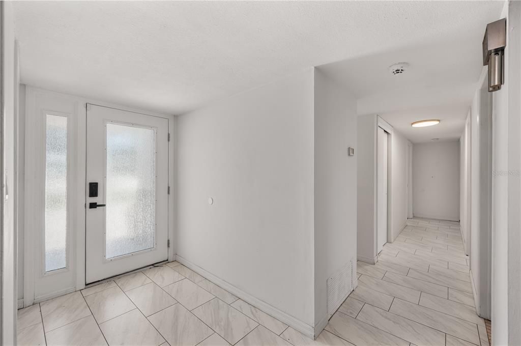 For Sale: $415,000 (4 beds, 2 baths, 1938 Square Feet)