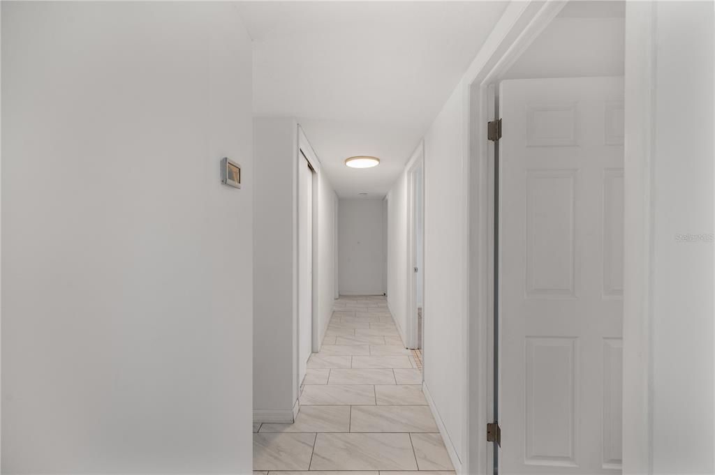 For Sale: $415,000 (4 beds, 2 baths, 1938 Square Feet)