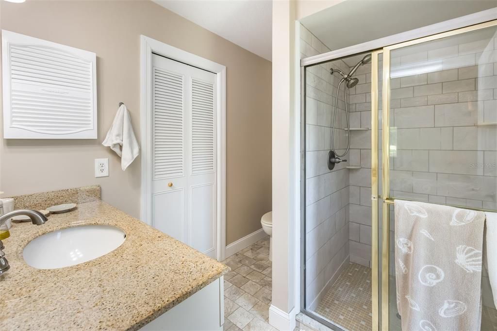 For Sale: $349,900 (3 beds, 2 baths, 1902 Square Feet)