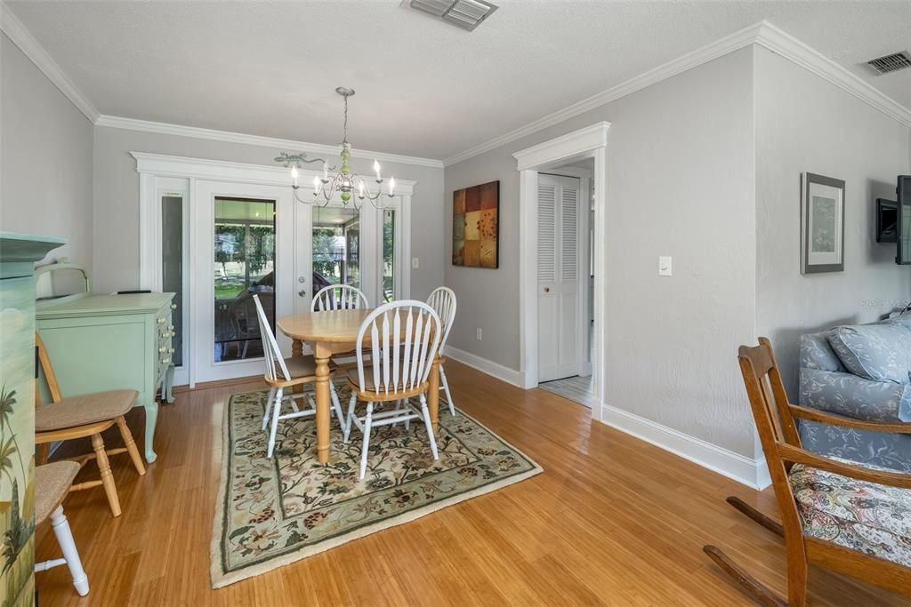 For Sale: $349,900 (3 beds, 2 baths, 1902 Square Feet)