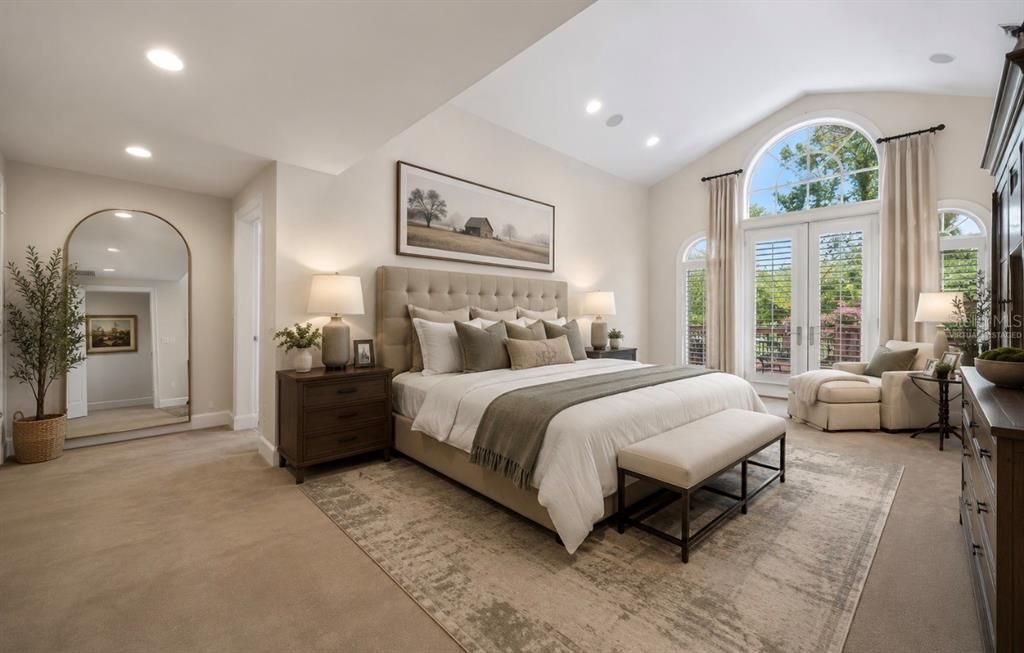 For Sale: $2,395,000 (5 beds, 6 baths, 5624 Square Feet)