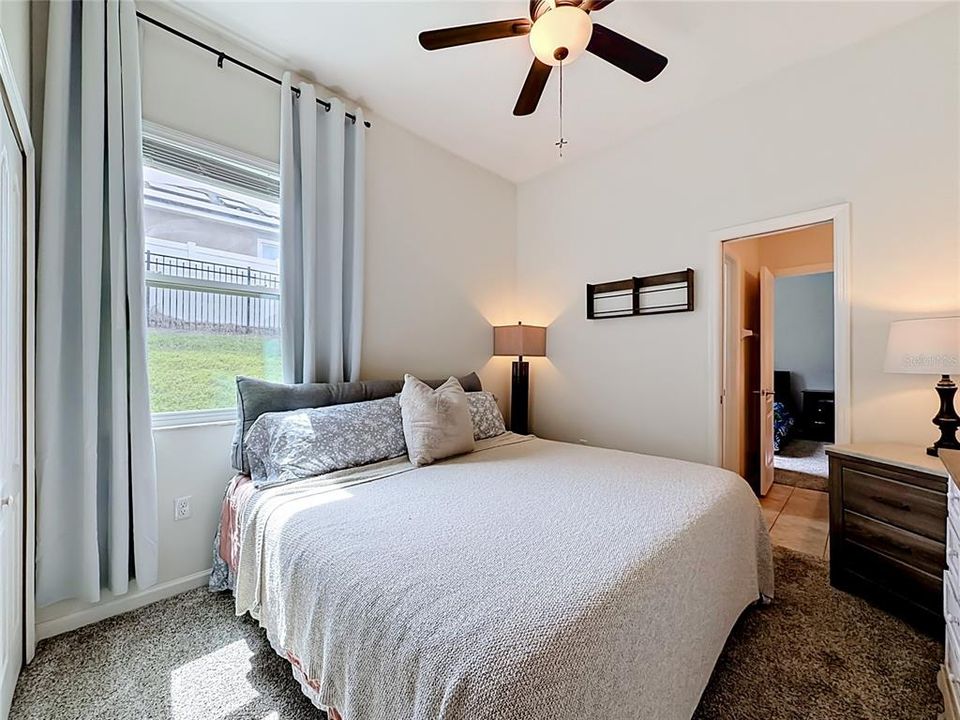 En Venta: $499,900 (4 camas, 3 baños, 2094 Pies cuadrados)