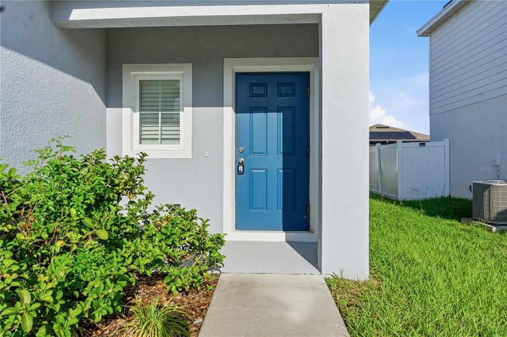 For Rent: $2,150 (3 beds, 2 baths, 1480 Square Feet)