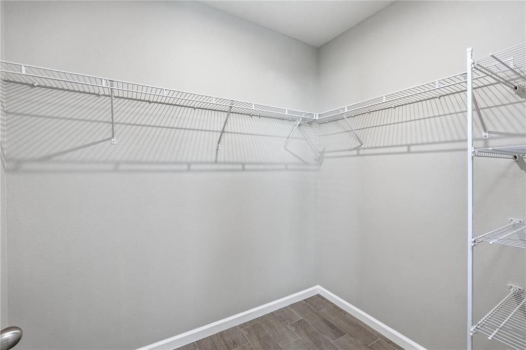 For Rent: $2,150 (3 beds, 2 baths, 1480 Square Feet)