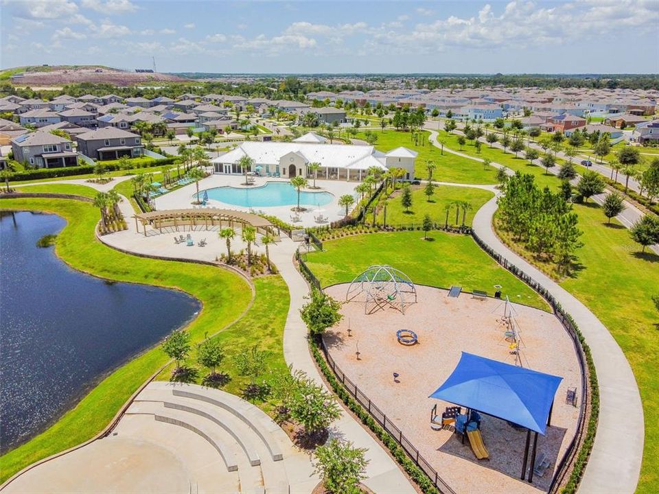 For Sale: $399,900 (5 beds, 2 baths, 2199 Square Feet)