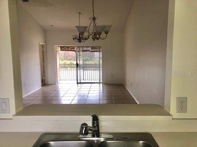 For Rent: $1,650 (2 beds, 2 baths, 1013 Square Feet)