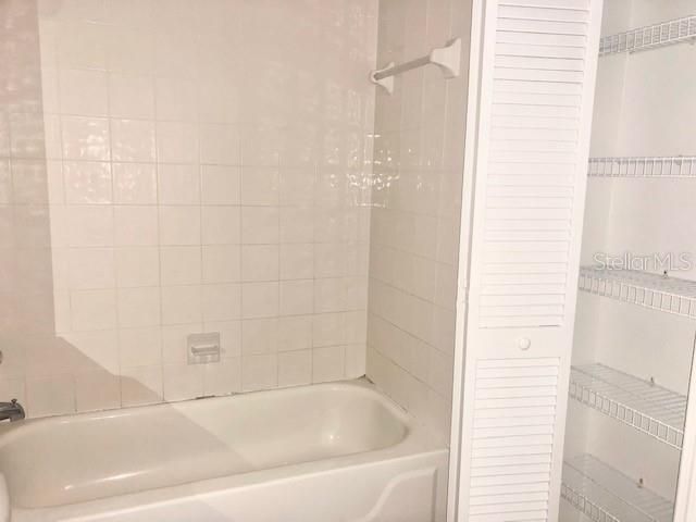 For Rent: $1,650 (2 beds, 2 baths, 1013 Square Feet)