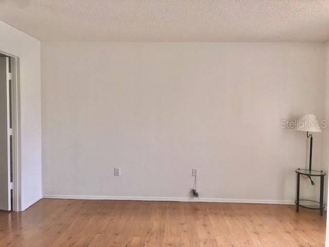 For Rent: $1,650 (2 beds, 2 baths, 1013 Square Feet)