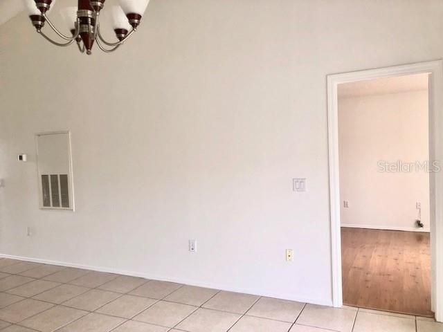 For Rent: $1,650 (2 beds, 2 baths, 1013 Square Feet)