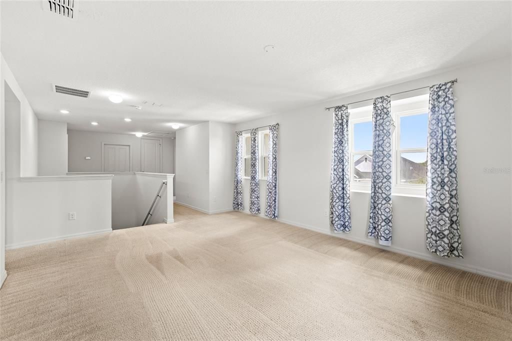 На продажу: $559,999 (3 спален, 2 ванн, 2937 Квадратных фут)