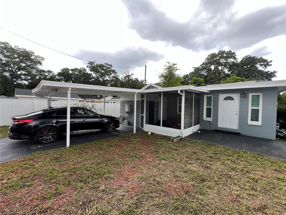 For Rent: $1,695 (1 beds, 1 baths, 650 Square Feet)