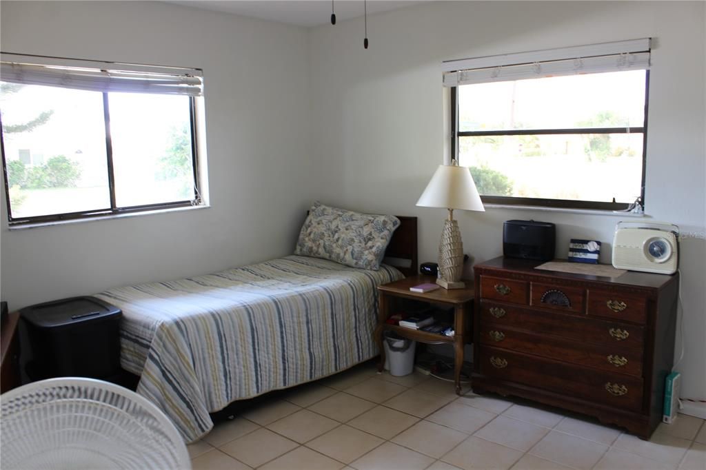 For Sale: $335,000 (3 beds, 2 baths, 2138 Square Feet)