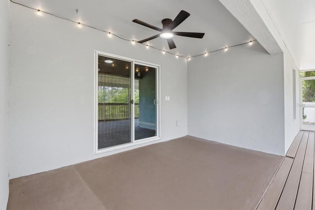 For Sale: $340,000 (4 beds, 2 baths, 1828 Square Feet)