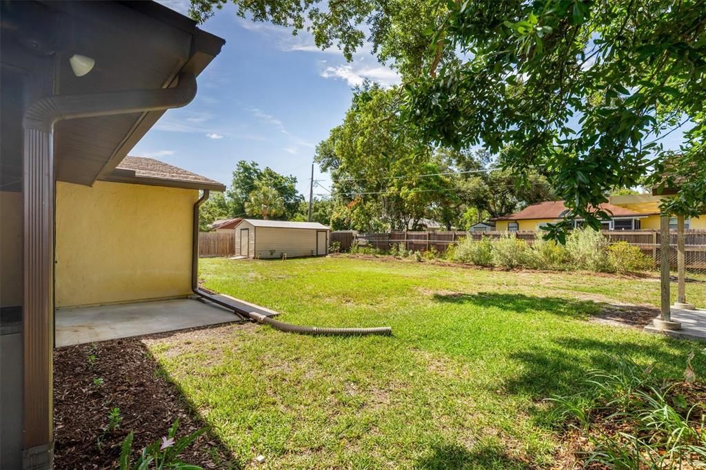 For Sale: $452,000 (3 beds, 3 baths, 2076 Square Feet)