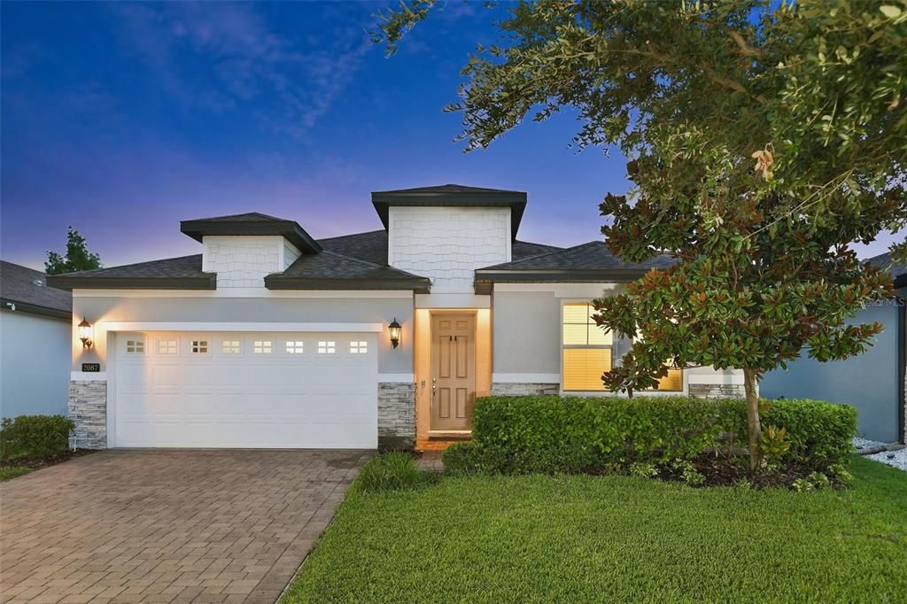 Active With Contract: $625,000 (4 beds, 2 baths, 1920 Square Feet)