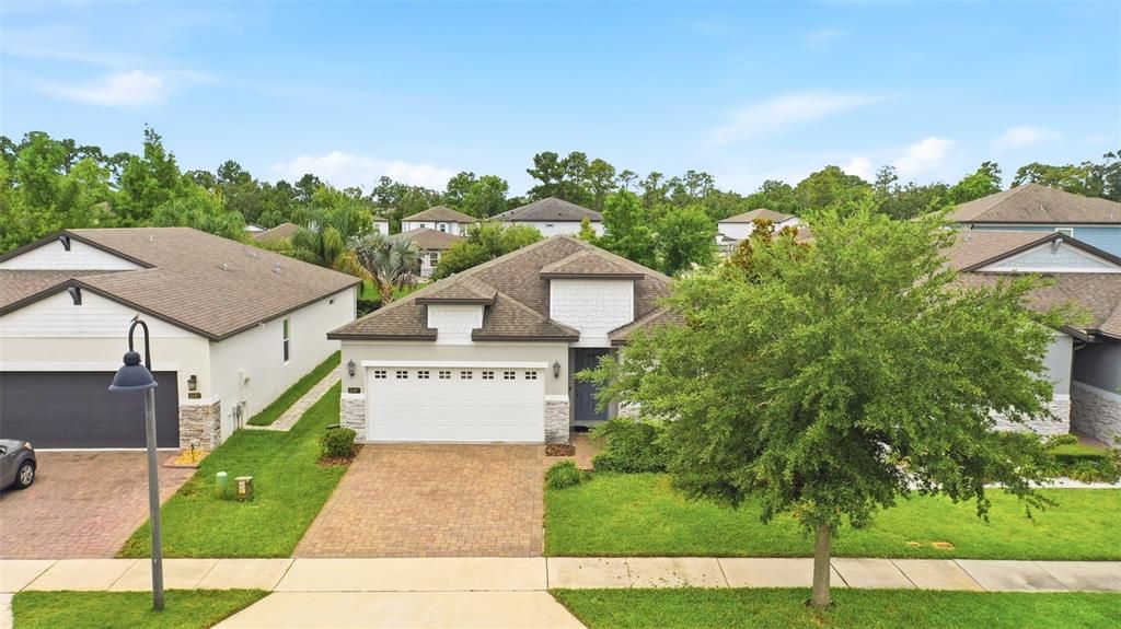 Active With Contract: $625,000 (4 beds, 2 baths, 1920 Square Feet)