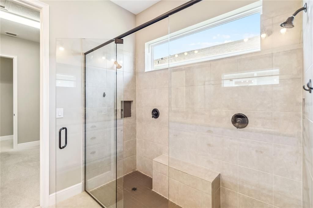 На продажу: $449,900 (3 спален, 2 ванн, 1863 Квадратных фут)