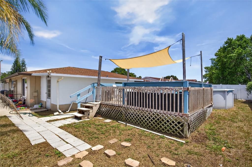 For Sale: $245,000 (2 beds, 2 baths, 1281 Square Feet)