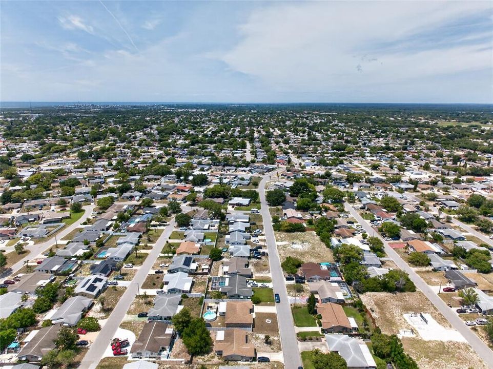 For Sale: $245,000 (2 beds, 2 baths, 1281 Square Feet)