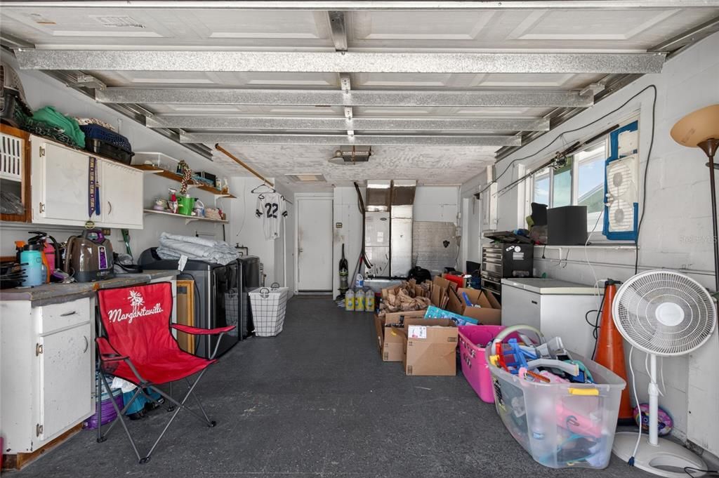 For Sale: $245,000 (2 beds, 2 baths, 1281 Square Feet)