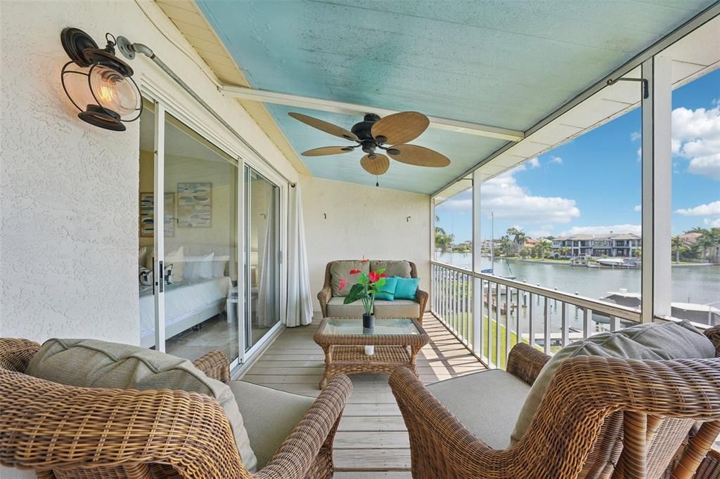 For Rent: $4,000 (2 beds, 2 baths, 1650 Square Feet)