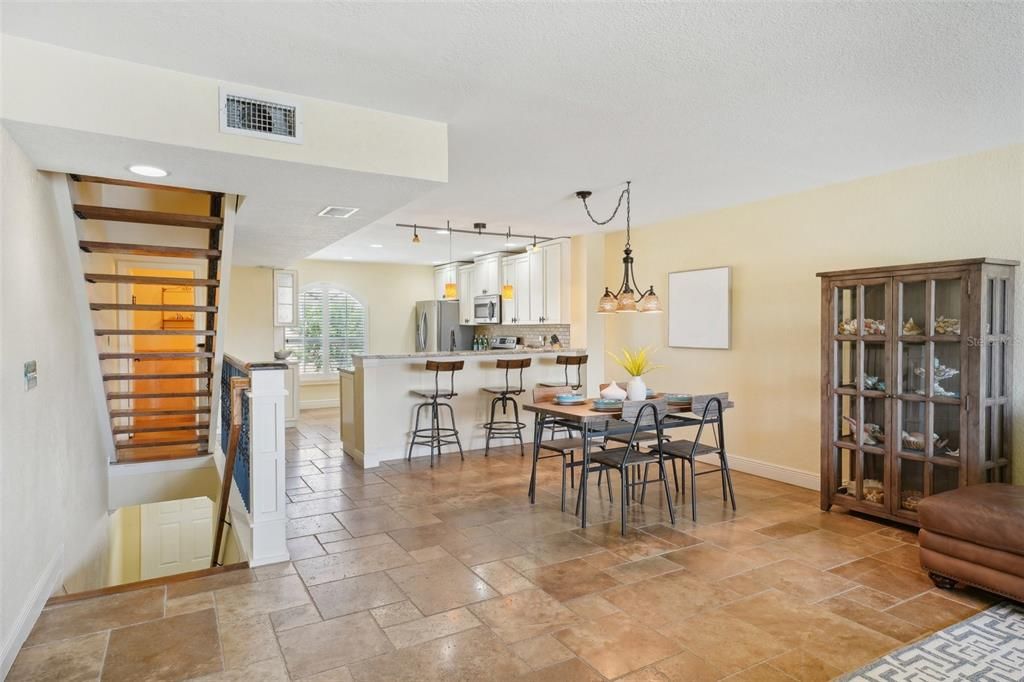 For Rent: $4,000 (2 beds, 2 baths, 1650 Square Feet)