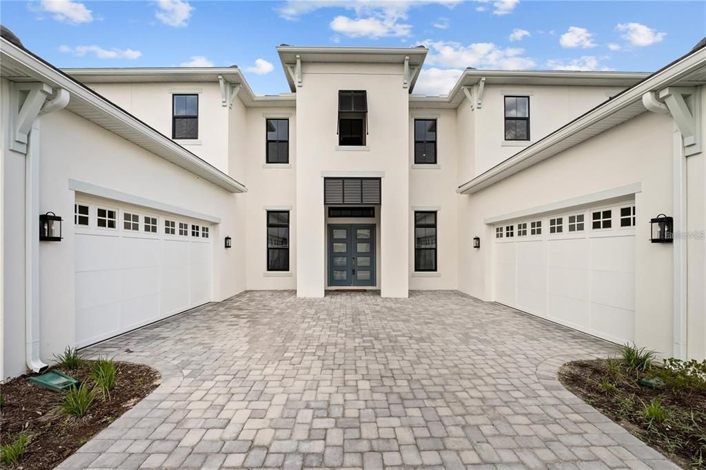 For Sale: $3,300,000 (6 beds, 6 baths, 7093 Square Feet)