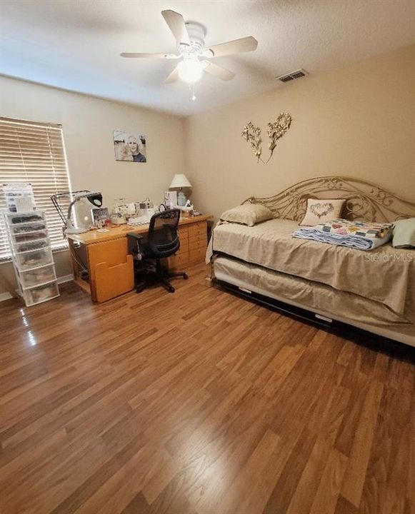 Active With Contract: $368,000 (3 beds, 2 baths, 1940 Square Feet)