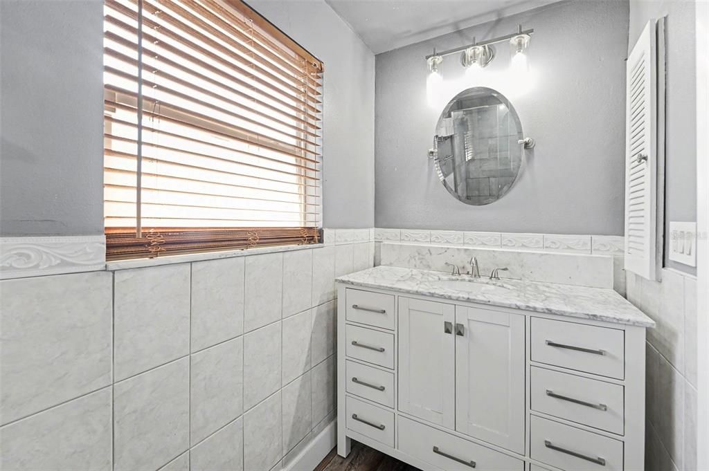 For Rent: $2,600 (2 beds, 2 baths, 1322 Square Feet)