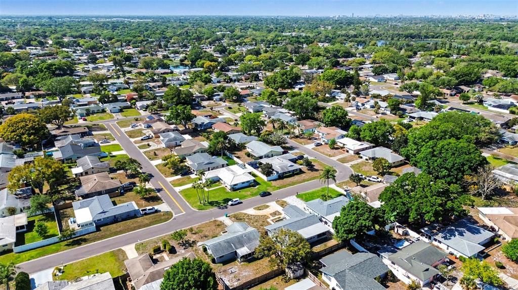 For Rent: $2,600 (2 beds, 2 baths, 1322 Square Feet)