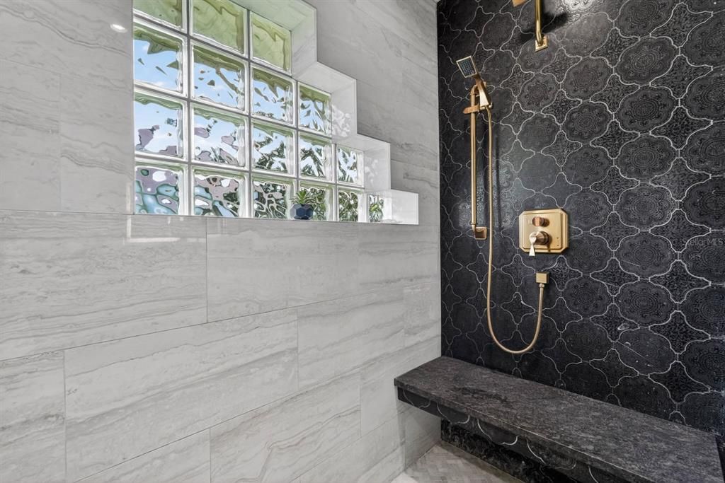For Sale: $699,000 (3 beds, 2 baths, 2151 Square Feet)