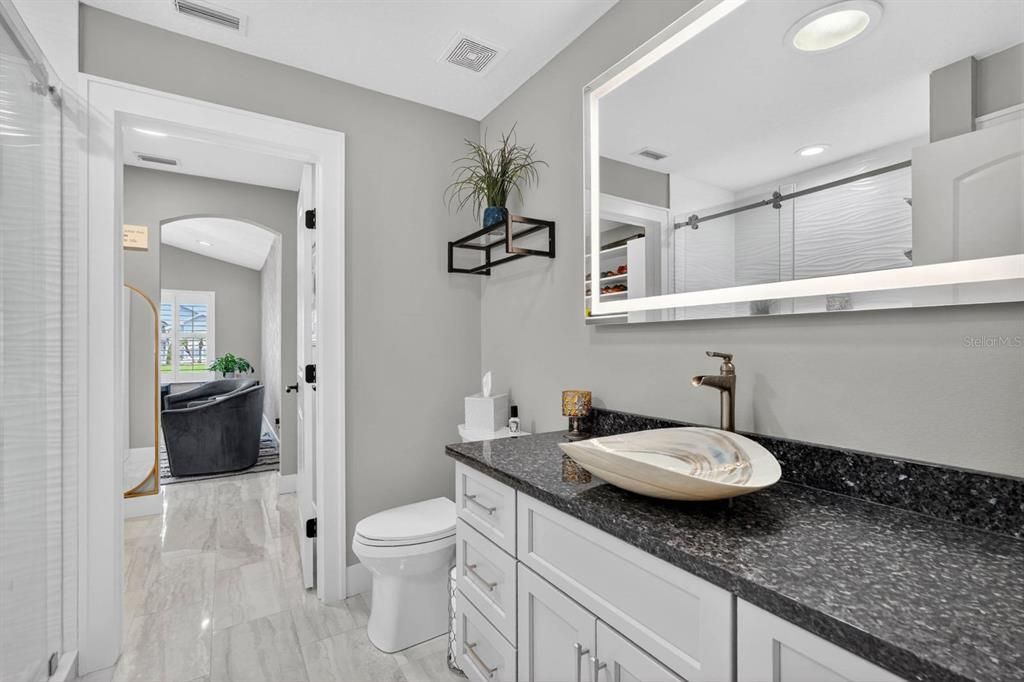 For Sale: $699,000 (3 beds, 2 baths, 2151 Square Feet)