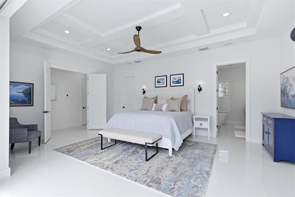 For Sale: $1,395,000 (3 beds, 3 baths, 2629 Square Feet)