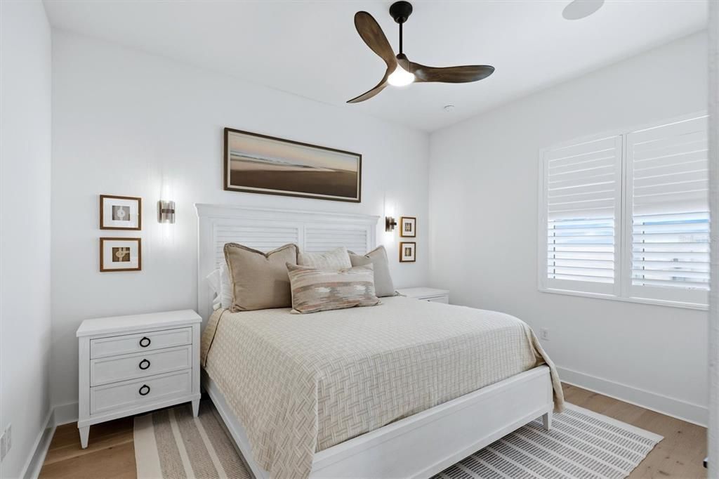 For Sale: $1,395,000 (3 beds, 3 baths, 2629 Square Feet)