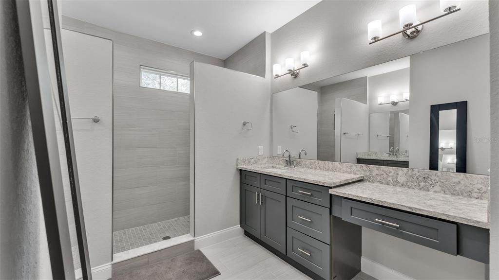 En Venta: $424,100 (3 camas, 2 baños, 2075 Pies cuadrados)
