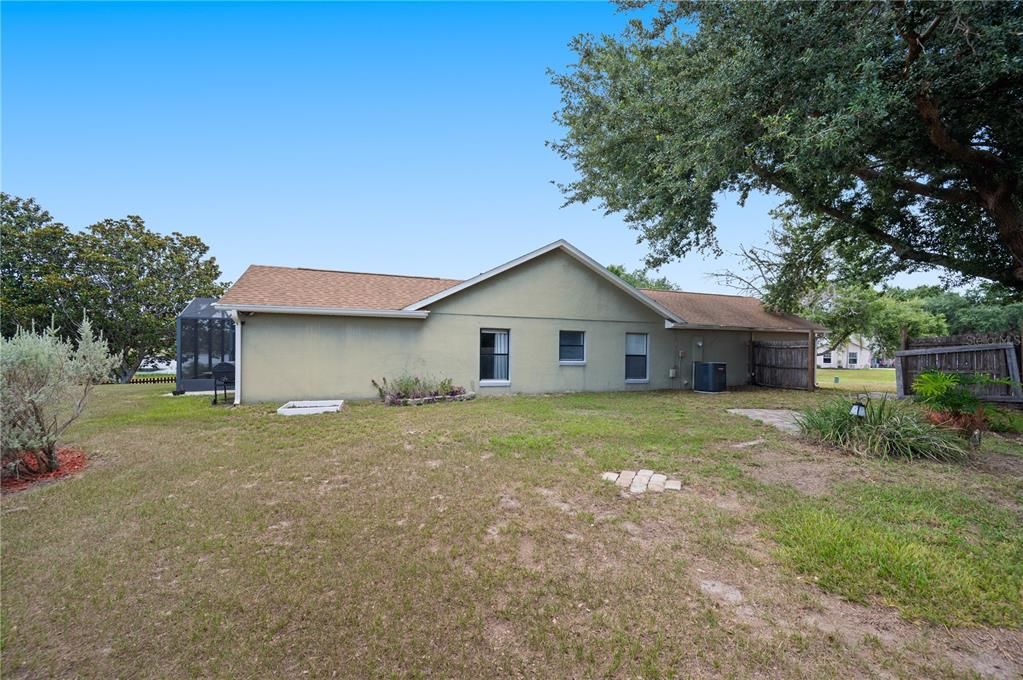 En Venta: $375,000 (4 camas, 2 baños, 1671 Pies cuadrados)