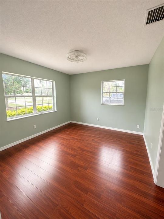 For Sale: $499,000 (4 beds, 3 baths, 2806 Square Feet)