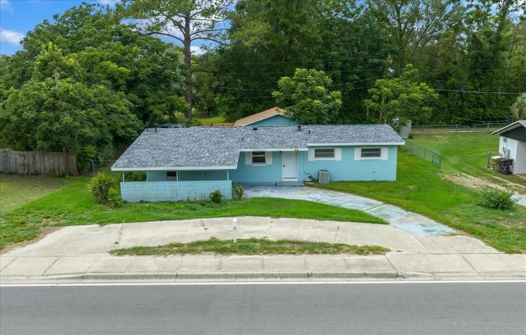 For Sale: $209,900 (3 beds, 1 baths, 1012 Square Feet)